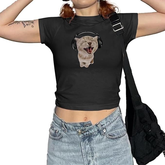 Cat Graphic Baby Tee for Women Grunge Y2k Shirt Funny Crop Tops Teens Cute Cropped Tees Aesthetic Printed Tshirts