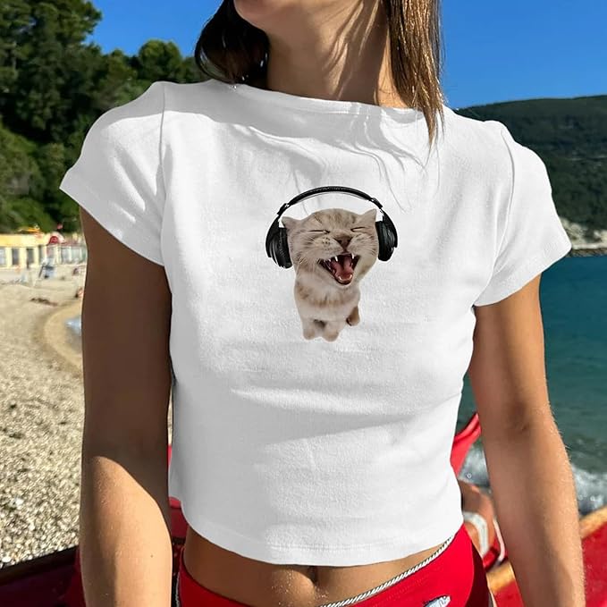Cat Graphic Baby Tee for Women Grunge Y2k Shirt Funny Crop Tops Teens Cute Cropped Tees Aesthetic Printed Tshirts(White,L)