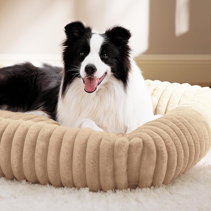 Bedsure Washable Dog Bed for Medium Dogs - Cute Furry Puppy Beds, Rectangle Orthopedic Corduroy Fleece Pet Beds with Removable Zipper Cover, 43x30x8inches, Sandy Tan