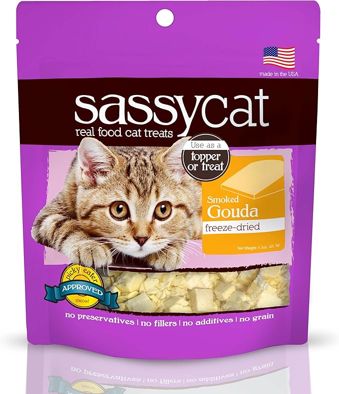 Herbsmith Sassy Cat Treats – Freeze Dried Smoked Gouda – Human-Grade Wisconsin Cheese – Natural Snack for Picky Eaters – 1 Ingredient – USA Made – 4.3 oz