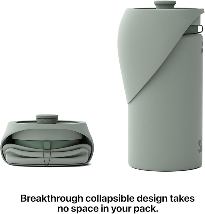 SÄKER Portable Dog Water Bottle, Collapsible Water Bottle for Dogs Perfect for Walking, Hiking and Outdoors | Works as a Portable Water Bowl | Designed in Montreal - 750ml