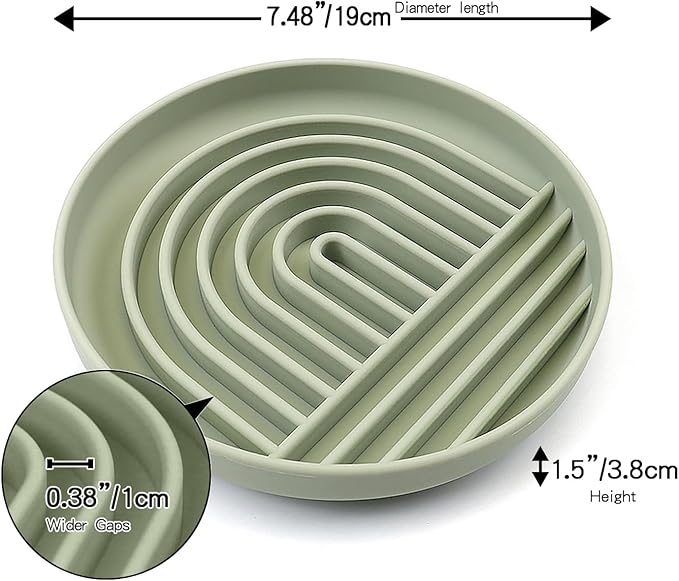 YINGFAN Slow Feeder Dog Bowls, Silicone Non-Slip Dog Slow Feeder Bowl, Puzzle Slow Eating Bowl for Medium to Small Dogs, Easy to Clean & Dishwasher Safe, 2 Cup, Green