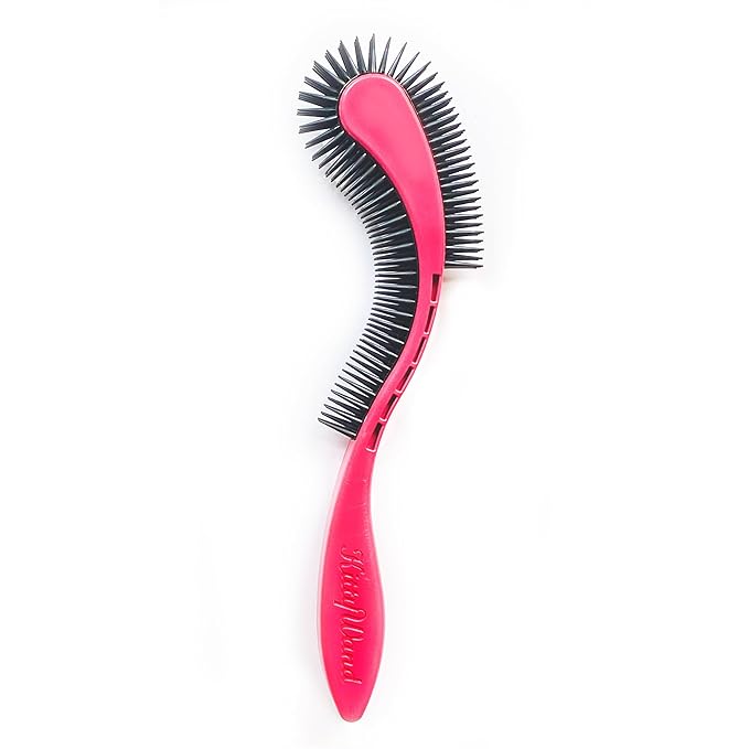 (Pink) Cat Brush is Designed for Comfort, Created for Results. This innovative grooming brush features multi contoured shapes that gently adapt to your cats body for a stress free grooming.