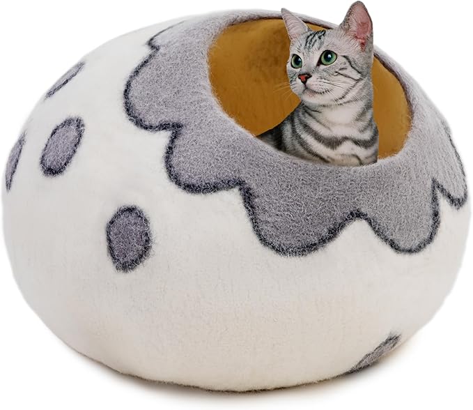 Woolygon Premium Felt Cat Cave Bed – Wool Kitty Beds Handcrafted Kitten Caves Bed for Indoor Cats - Made from 100% Eco-Friendly Merino Wool, Foldable Cat Hidewawy Covered Cat House Pod (Flower Collar)