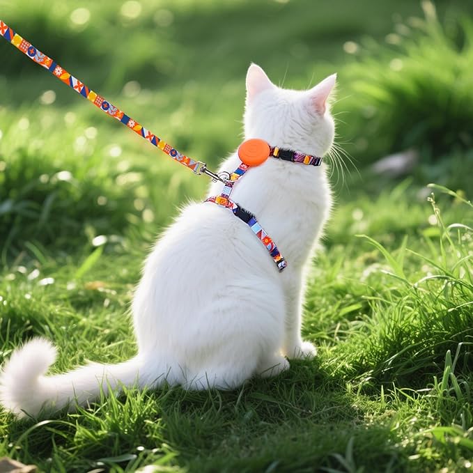 PUPTECK Adjustable Cat Harness and Leash Set Escape Proof Kitten Strap Collar for Walking Travel, Geometry Pattern