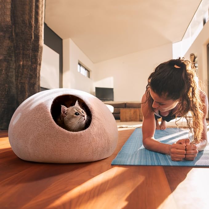 Cat Cave Bed -Handmade Wool Cat Bed Cave, Cat Bed Cat House, Felt Cat Caves for Indoor Cats and Kittens