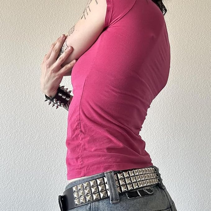 Gothic Tees for Women Y2K Grunge Graphic Short Sleeve Crew Neck T-Shirts 90s Vintage Aesthetic Emo Clothes