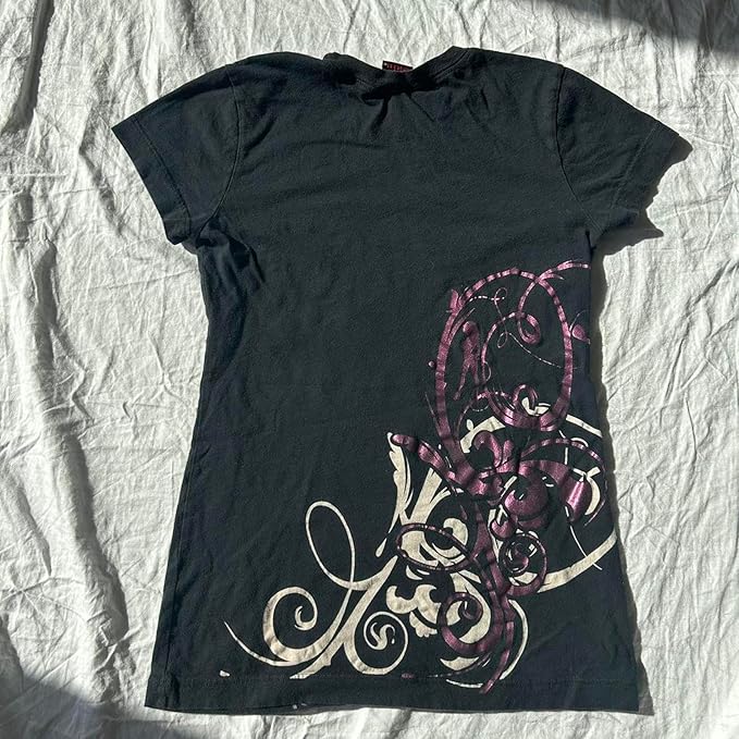 Gothic Tees for Women Y2K Grunge Graphic Short Sleeve Crew Neck T-Shirts 90s Vintage Aesthetic Emo Clothes