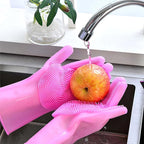 Pet Grooming Gloves，Heat-Resistant Silicone Gloves with High-Density Teeth for Enhanced Massaging and Bathing of Dogs and Cats (Pink, 2 Pair)