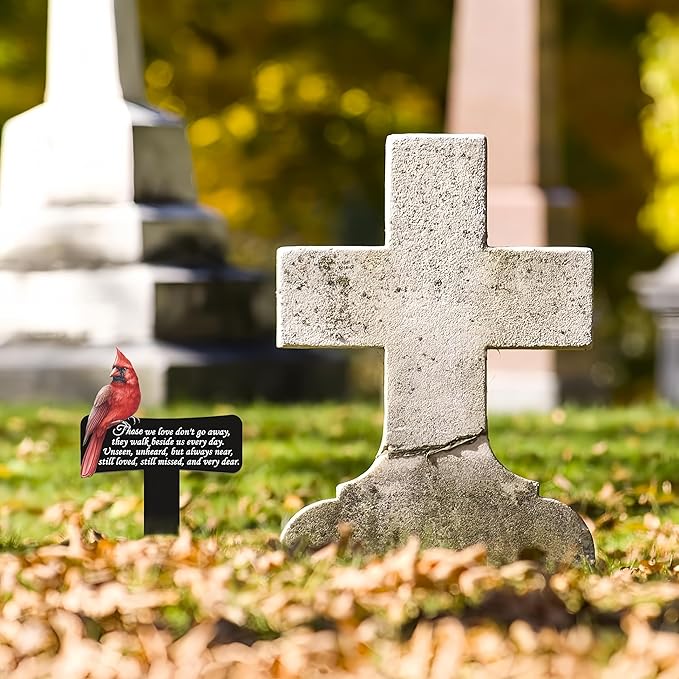 11.8 inch Cardinals Memorial Grave Markers Metal Cemetery Decorations Loss of Dad Mom Spouse Lover Relatives Family Members Garden Stakes Gravesite Plaque Waterproof Outdoors Lawn Yard Signs