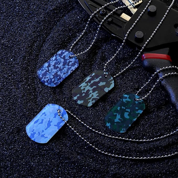 Saintrygo 48 Pcs Camouflage Dog Tags Military Acrylic Army Dog Tags Party Favors Camo Party Favors Include 24 Camo Necklaces with 24 Beaded Chains for Kids Men Women(Green, Blue, Khaki, Gray)